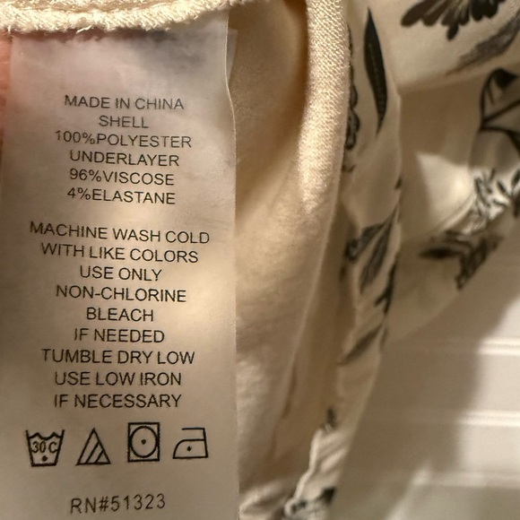 Vince Camuto top size XXL - Picture 8 of 8